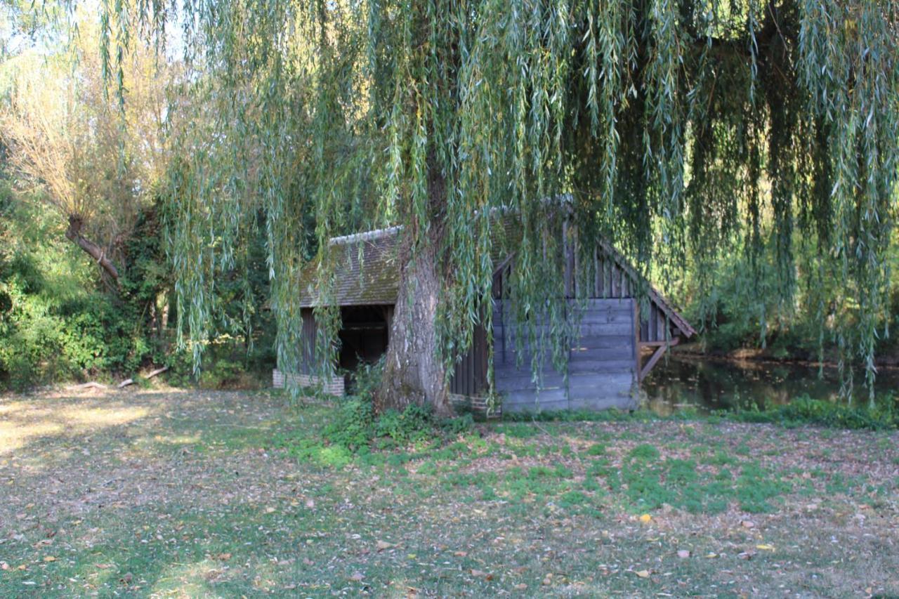 Brinon-sur-SauldreChez Santia别墅 外观 照片